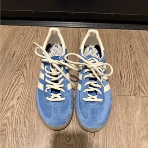 Adidas Handball Spezial 
Size US7 Mens/ US8 Womens